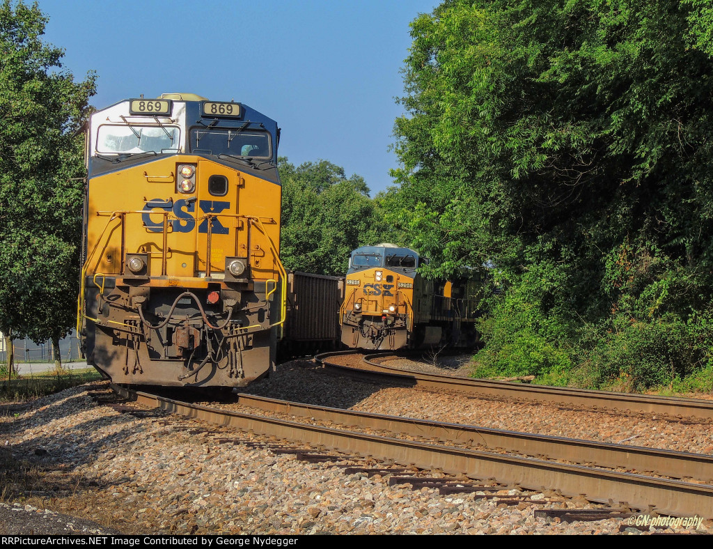 CSX 869 & 5296 with Coal trains